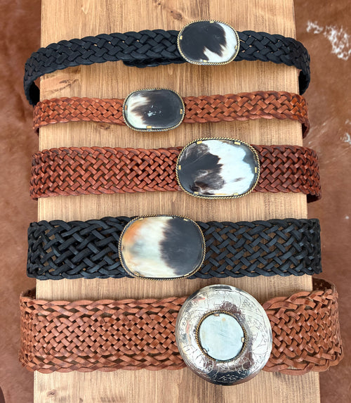 Black Leather & Shell Oval Belt