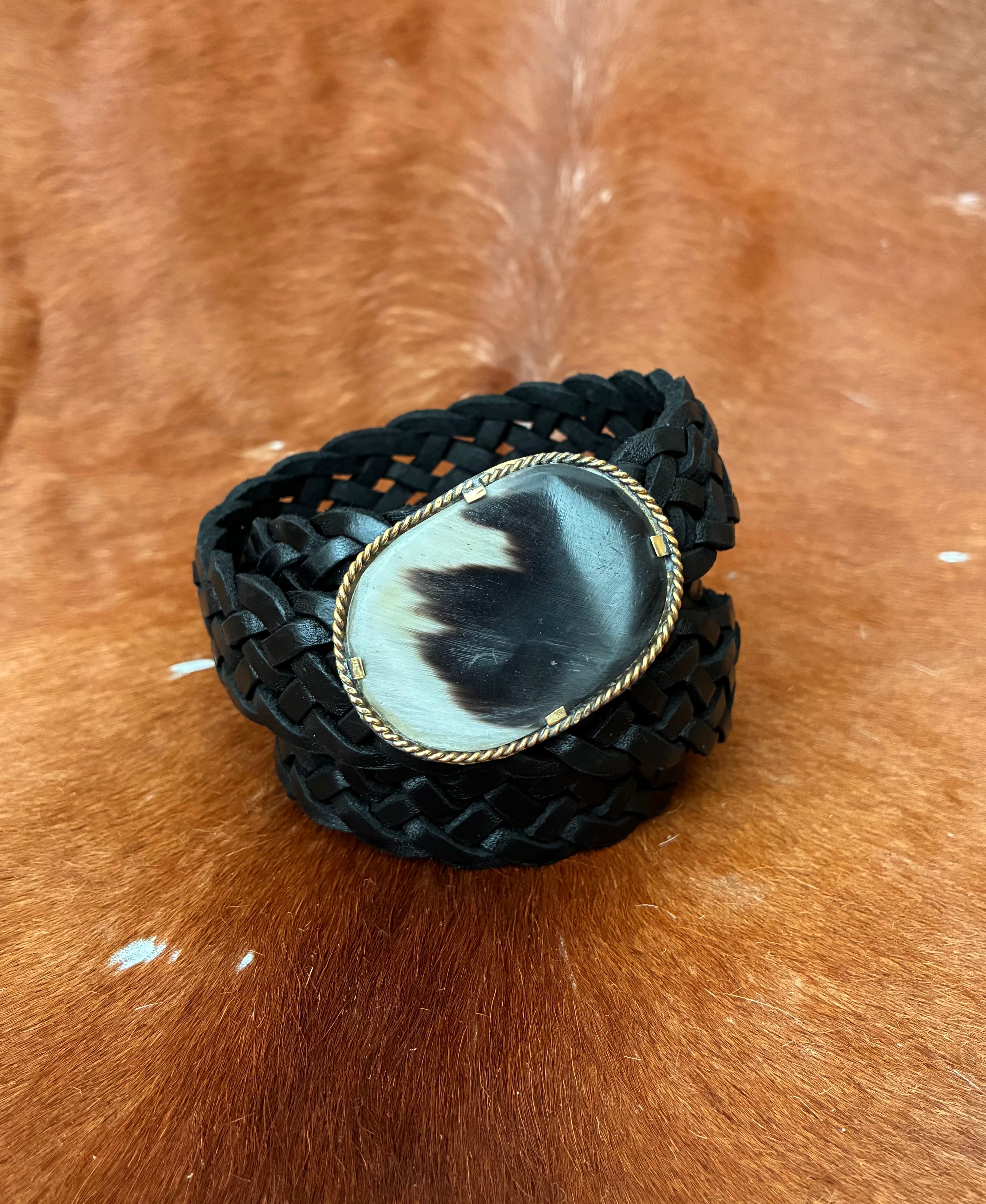 Thin Black Leather & Shell Oval Belt