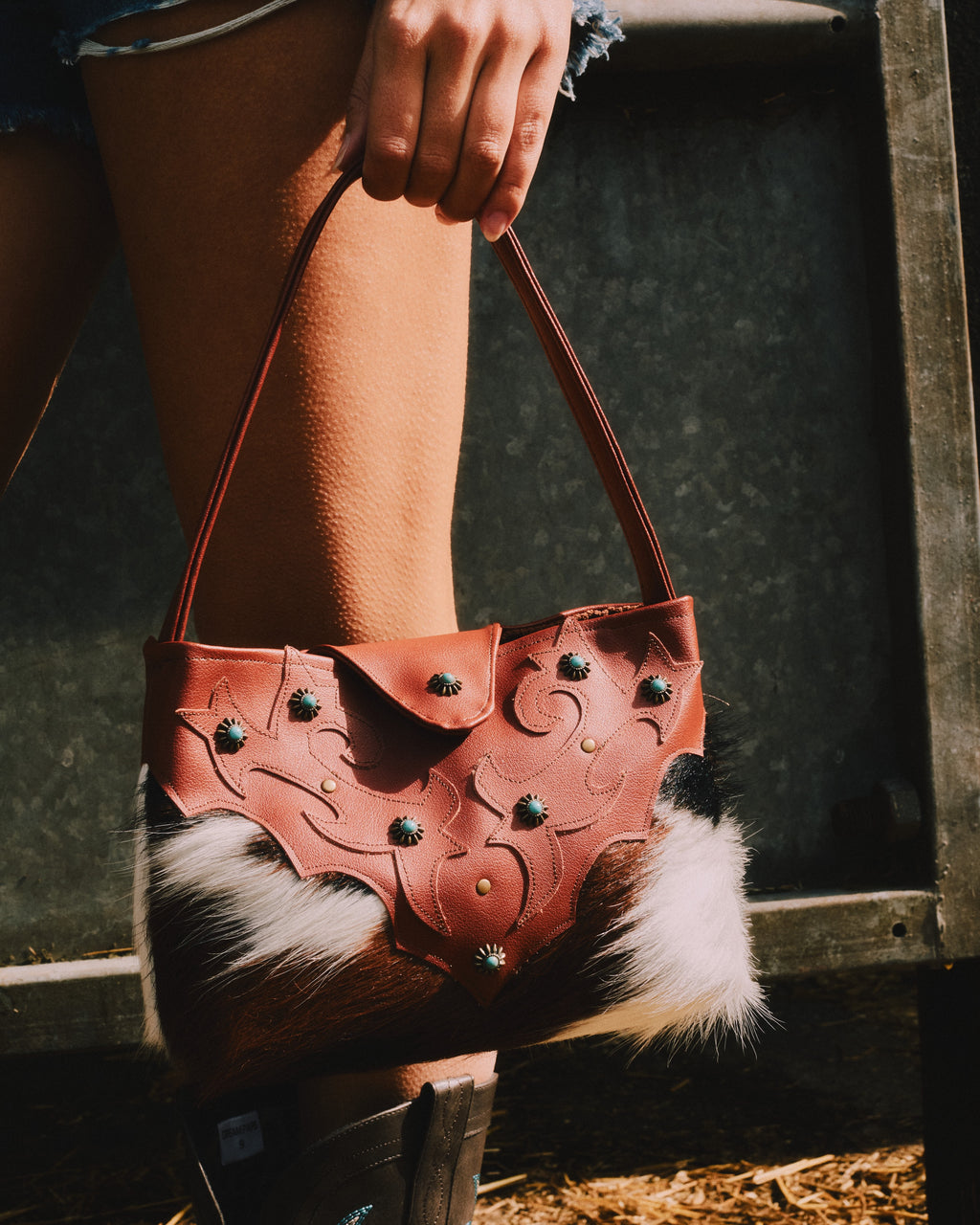 Crafted from premium cowhide and genuine hand-tanned leather